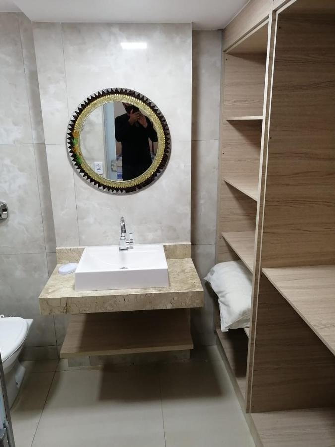 Apartment - Go - Parque Aguas Quentes Bloco 1 - Em Frente Clube Prive *