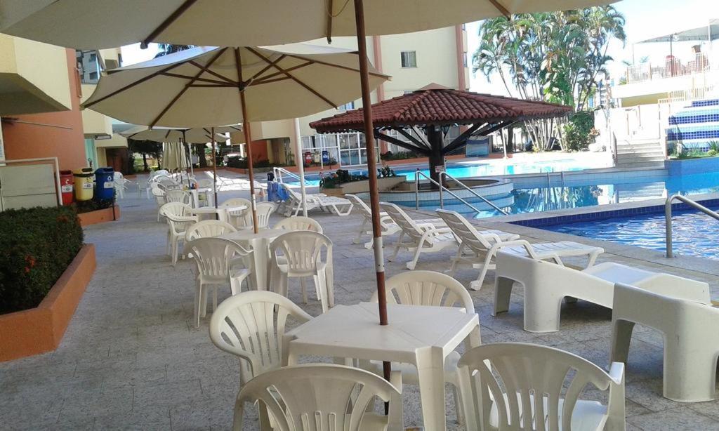 - Go - Parque Aguas Quentes Bloco 1 - Em Frente Clube Prive *