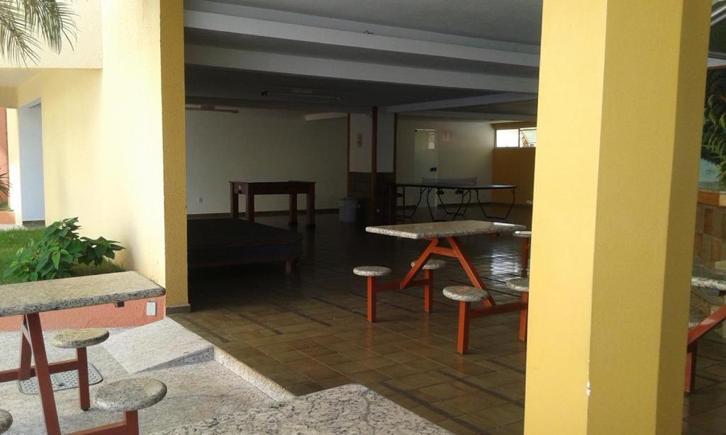 Apartment - Go - Parque Aguas Quentes Bloco 1 - Em Frente Clube Prive